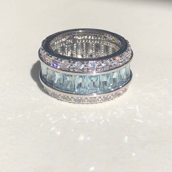 Aquamarine & Crystal Bling Band Silver Ring - Picture 2 of 8